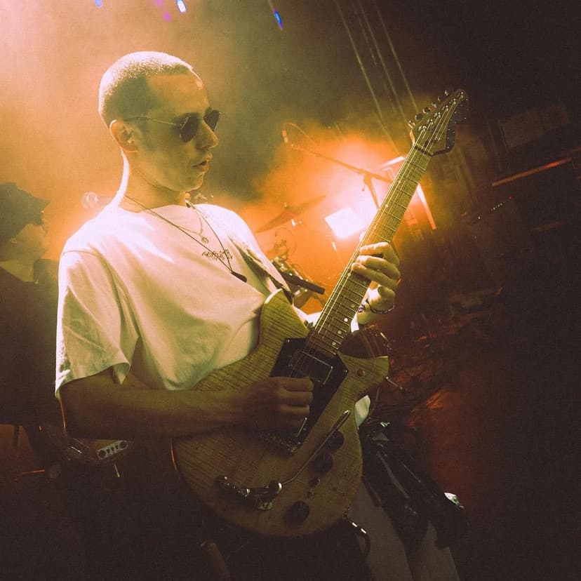 Nathan Evans — VIDA