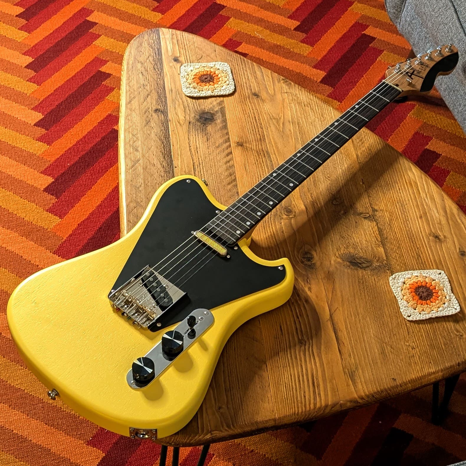 Granada Guitar 13