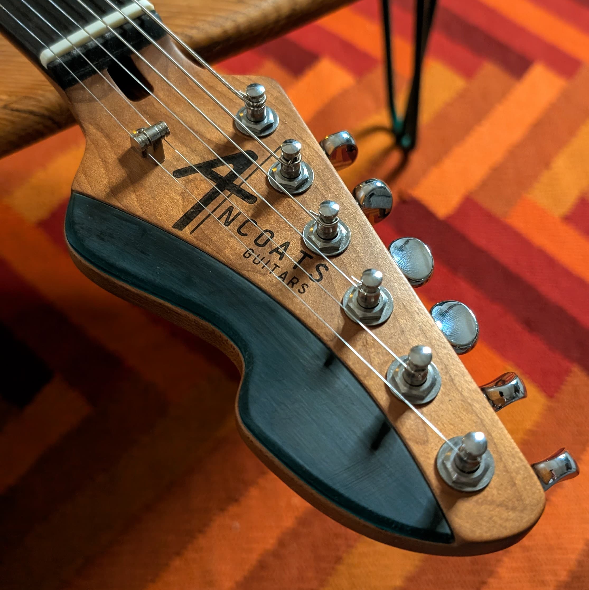 NQ Guitar 8